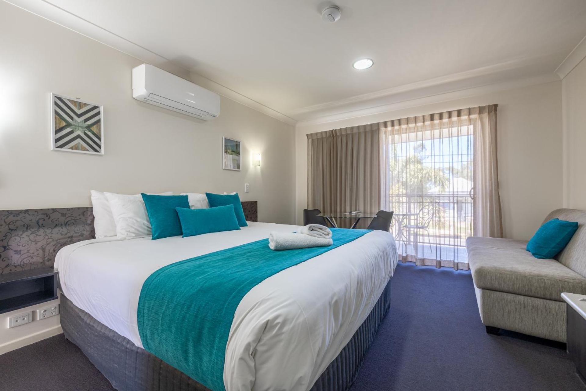 Dalby Fairway Motor Inn Ngoại thất bức ảnh